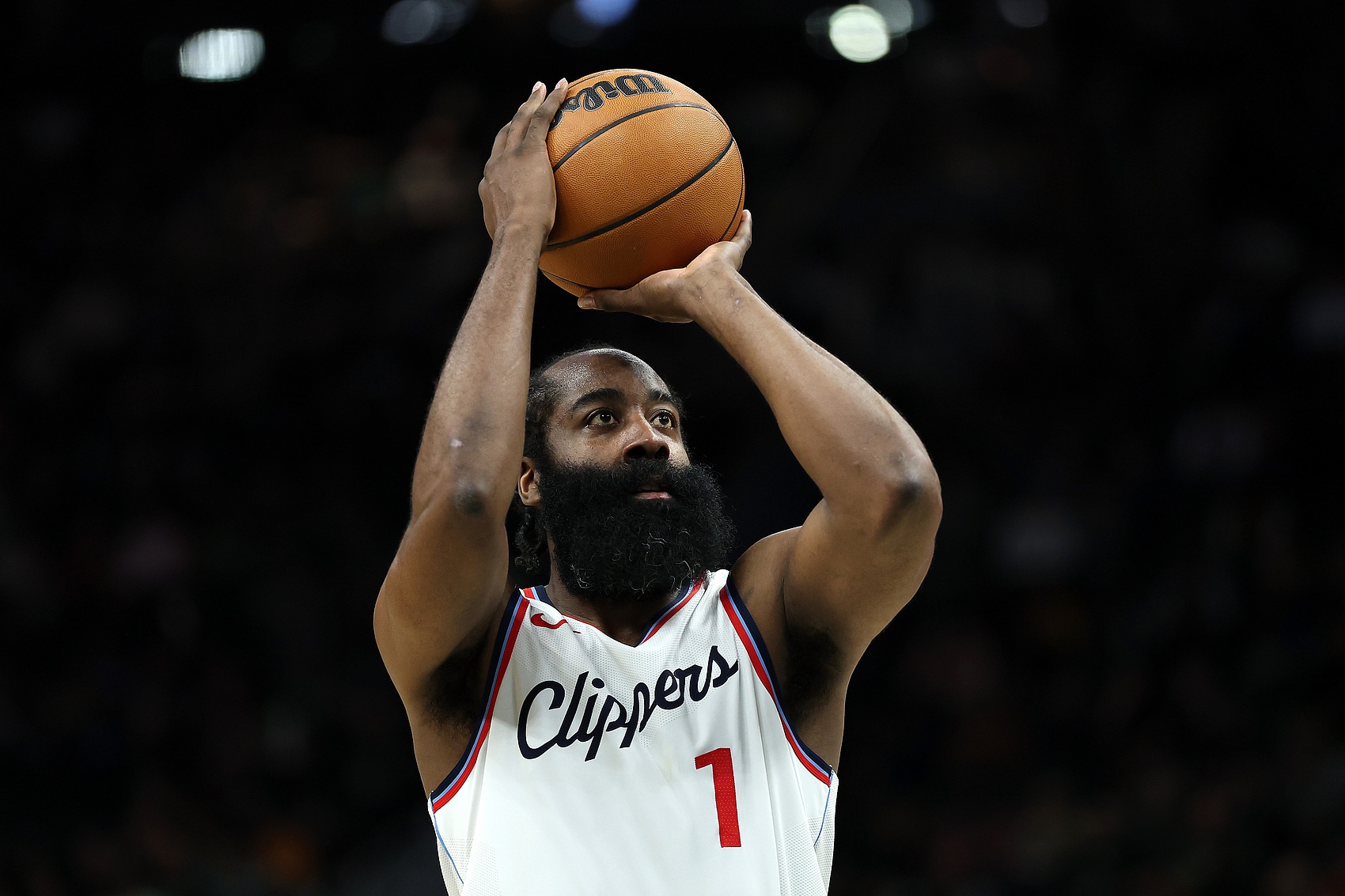 GA黄金甲官方网站-哈登生涯688次造三分犯规 高居历史第一 利拉德“仅”299次排第二