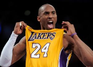 厄尔-克拉克：我们在训练中赢了科比 他就突然发飙离开了训练