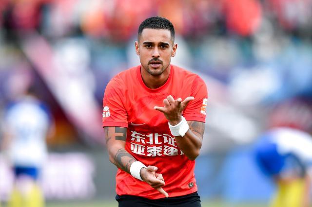 GA黄金甲-【中超】杨超声双响吴亚轲失误 梅州客场4比2胜亚泰