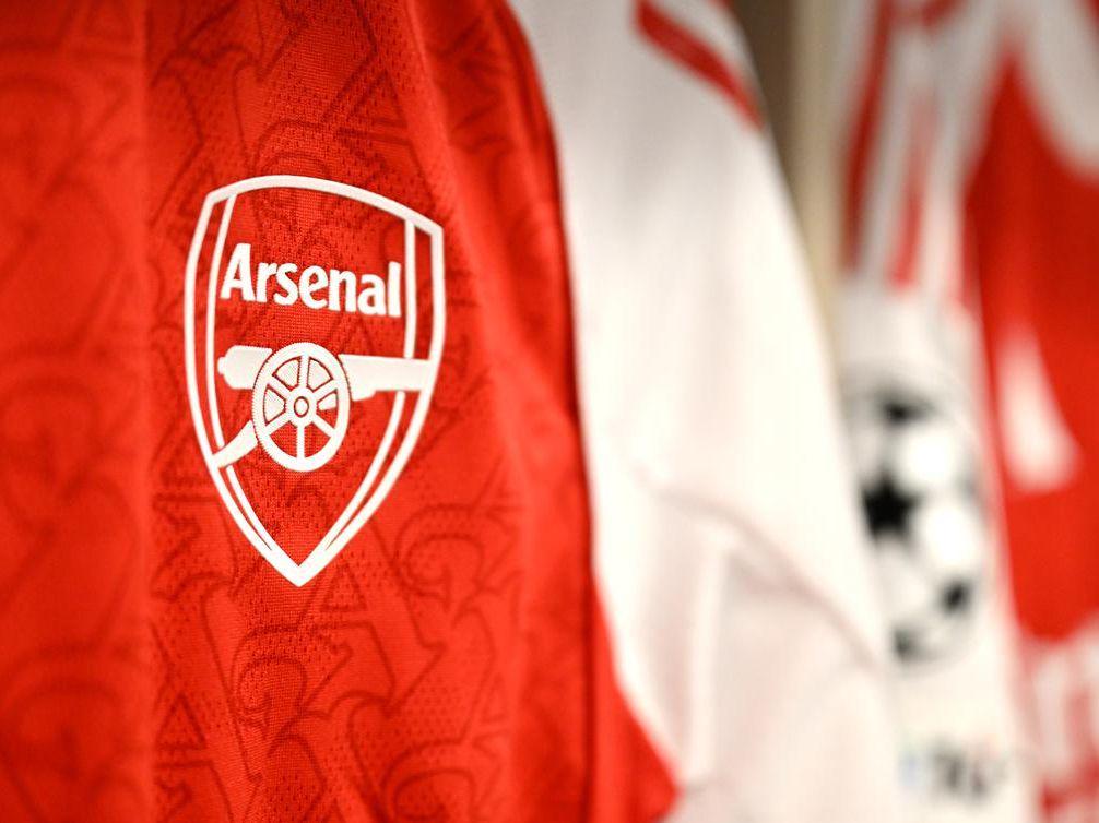 欧冠小组赛末轮风云：悬念迭起豪强竞逐直通名额？阿森纳和拜仁？