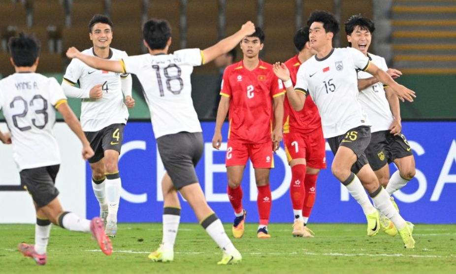 GA黄金甲-中国队进决赛仅1天，再获一个喜讯！越南球迷破防，日本球迷担忧